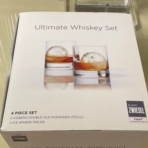 Schott Zwiesel Ultimate Whiskey Set - Clear Never used. Glasses fab weight!